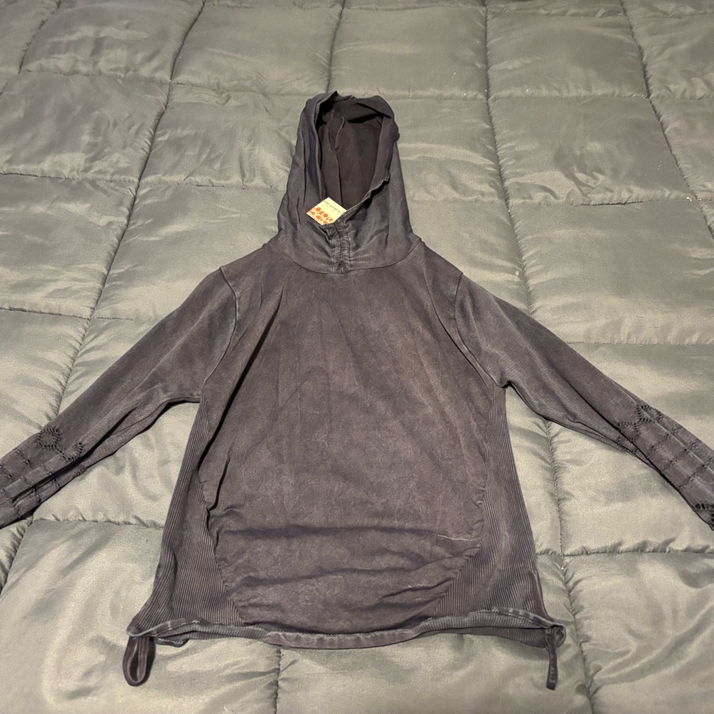 Free People movement top